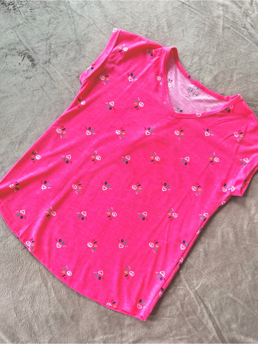 Style & Co. Bright Pink Short Sleeve Tee with Heart Print